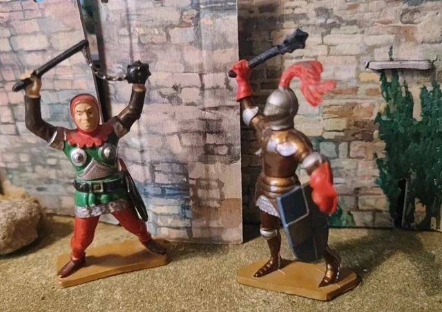 Lot 2 Boîtes Soldats Moyen-âge 1/35 Revell - Complet, Occasion