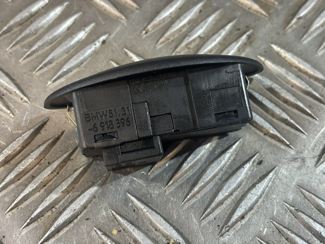 Interrupteur Pour Toit Ouvrant BMW E32 / E34 - Réf. OE 61.31-1 378 862 - Garantie 3 Mois
