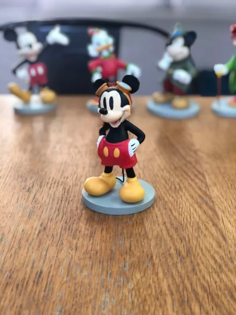 FIGURINE EN RESINE WALT DISNEY / MICKEY AVIATEUR / Hauteur 12 cm environ