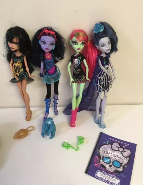 Monster High Doll Lot Of 13 Dolls & Accessories Cleo Draculaura Clawdeen Spectra 3