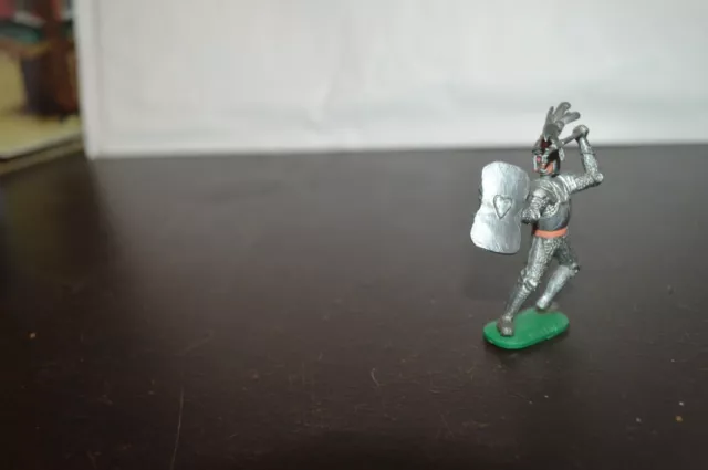 Rare Soldat Timpo Moyen Age Chevalier A Pied Gris   Figurine Plastique  Tbe