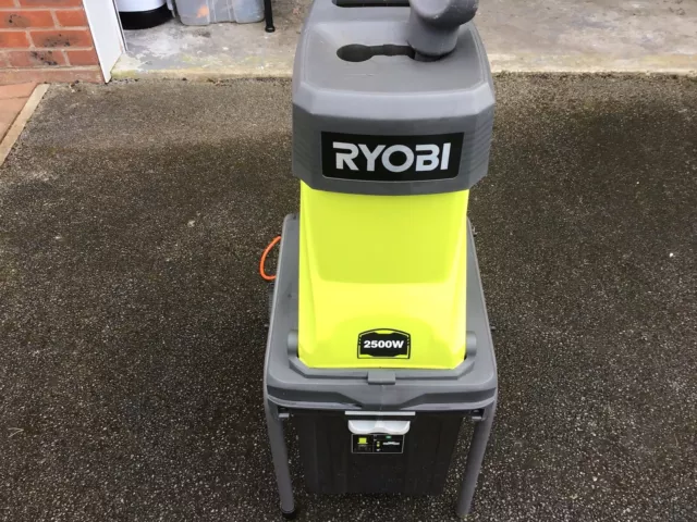 Ryobi Garden Shredder Impact Mulcher Electric RSH2545B Portable 40L 2500W 230V