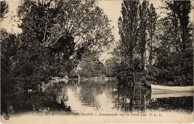 CPA Enghien les Bains Promenade sur le Petit Lac FRANCE (1309730)