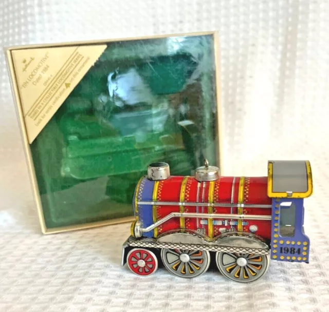 Christmas Ornament Hallmark Tin Locomotive 3rd in Series qX440-4 1984 Vintage