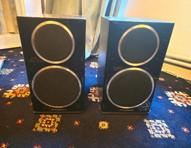 WHARFEDALE DIAMOND 220 Bookshelf Speakers Black Pair VGC Bi-Wire Hi-Fi ...