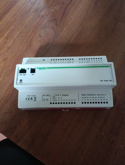 Schneider Electric TAC XENTA 731 – Serveur Web Et Contrôleur 24VAC, Occasion Excellent état