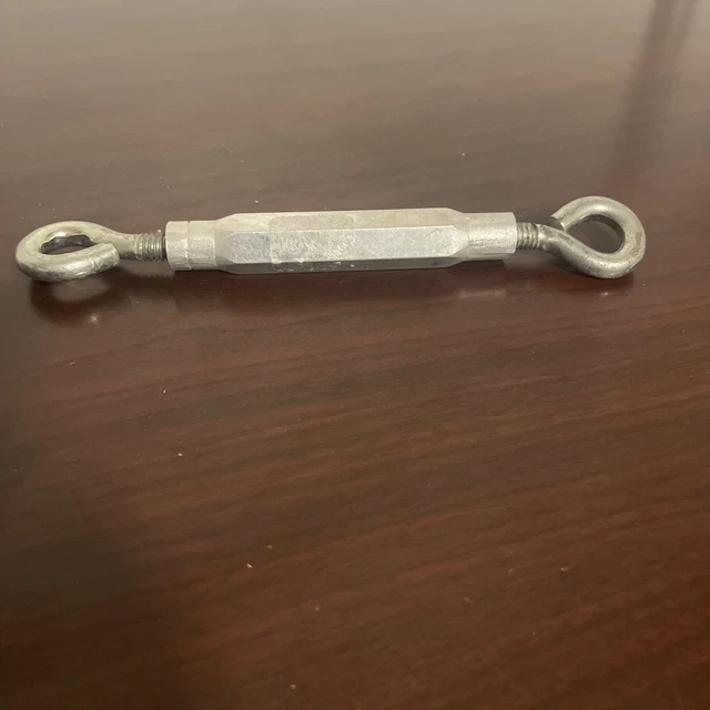 National Hardware N221-754 Zinc-Plated Aluminum Eye & Eye Turnbuckle 5/16x9 in.