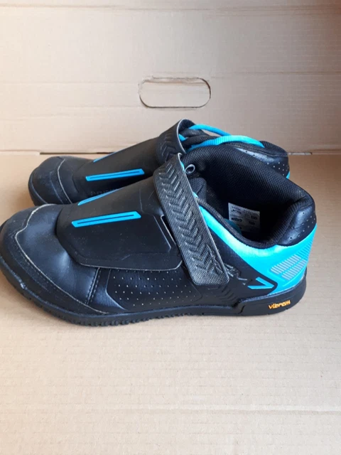 Shimano Cycling mtb flat Shoes SH AM7 black and blue