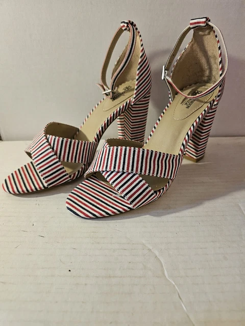 Avon Cushion Walk/Red/white/blue block heels stripes size 8