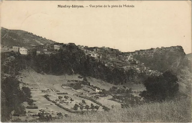 CPA AK MAROC MOULAY-IDRISS Vue prise de la piste de MEKNES (10783)