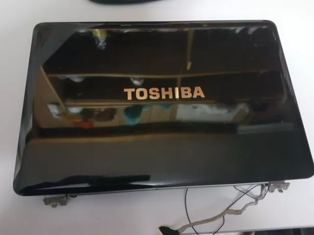 Toshiba Satellite A500 Rear Screen Lid 2