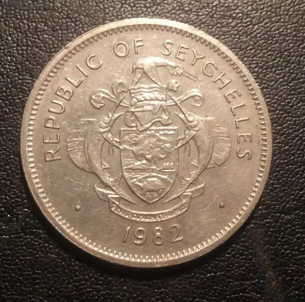 1982 Republic Of Seychelles One Rupee Coin