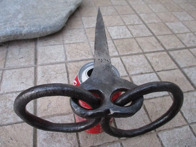 Antique Wrought Iron Strong Tethering Double Ring on Pin Game Hook Old Hardware 8