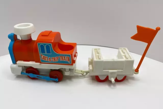 Tomy Playrail Merry-Go Copter Playset Train Engine & Car - 1978 Vintage