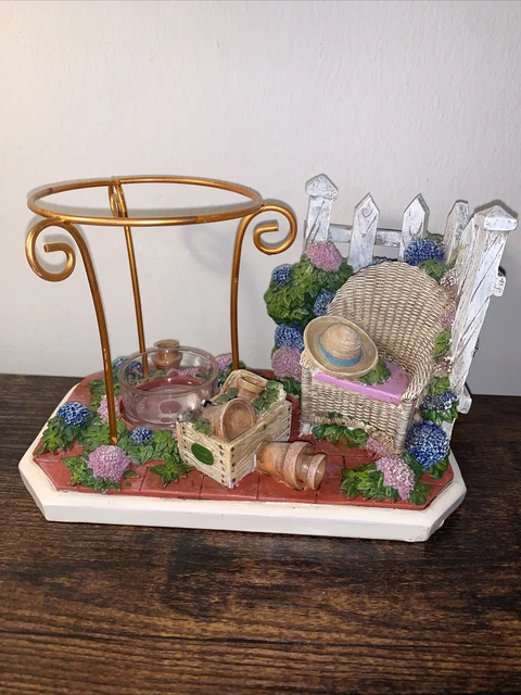 Yankee Candle T/B Hang Dtw Floral Patio Set Candle Holder Super Rare, Garden