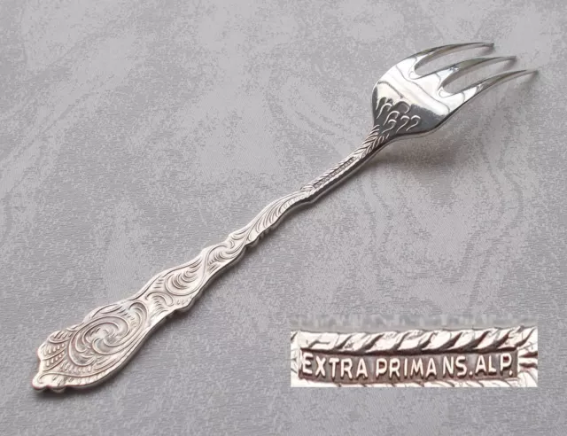 Rare Serving Fork With Floral Decor IN Art Nouveau Style IN Silver Edition 3