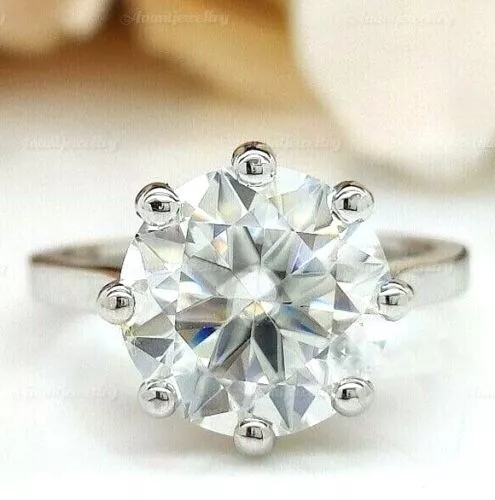 Delicate 5 Ct Off White Diamond Round Cut Solitaire Ring 925 Sterling Silver