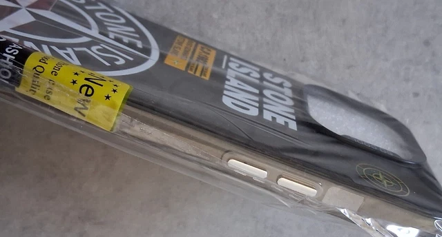 COQUE STONE ISLAND pour iPhone 11/ 12/ 13/ 14/ 15/ 16 - Livraison