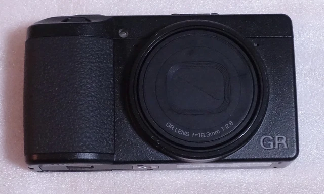 "Top Mint" Ricoh GR III 24.2 MP Digital Camera Black 100 Shots 2