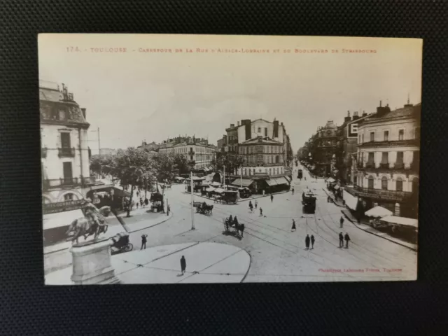 CPA 31 TOULOUSE - Carrefour de la Rue d'Alsace-Lorraine et du Boulevard