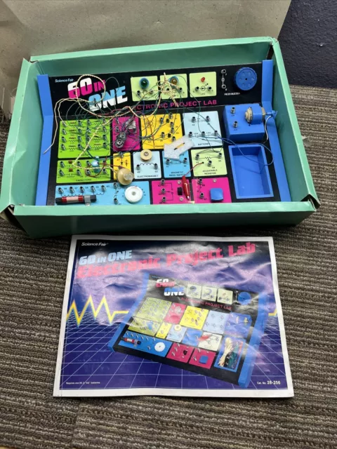Radio Shack Science Fair 60 In One Electronic Project Lab 28-256. 52378