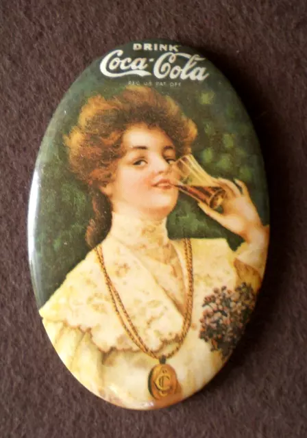 Advertising small Pocket Mirror Drink Coca Cola   1973