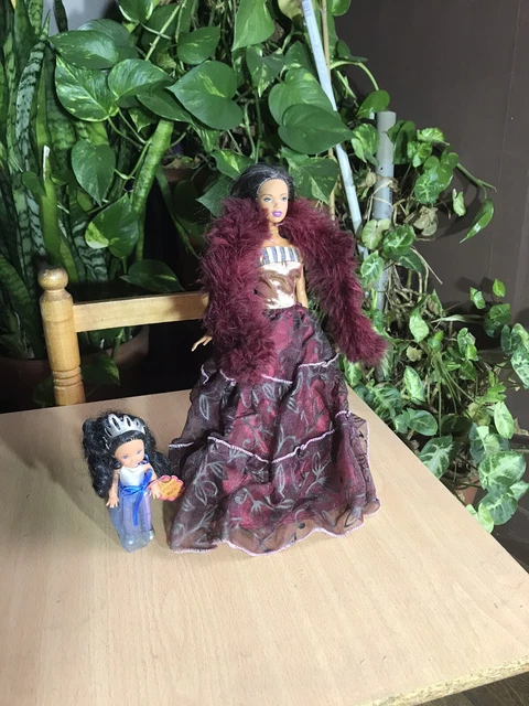 Poupée Barbie De Collection - Occasion - Modèle Non Spécifié