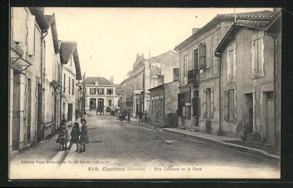CPA Coutras, Rue Lalanne and La Gare