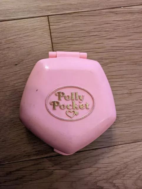 Polly's Hair Salon Vintage Official Bluebird Polly Pocket Compact 1989