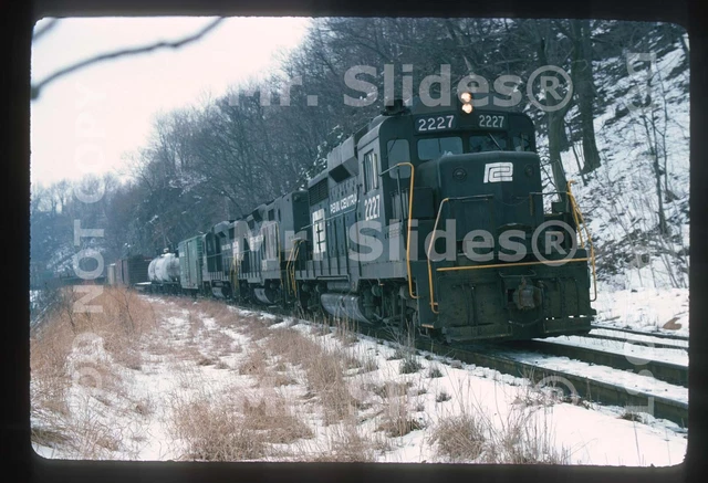 Original Slide PC Penn Central GP30 2227 & GP9B & GP30 Action In 1975