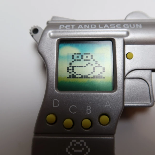 VIRTUAL PET LASER GUN, More 12 Pets Electronic Pet Game Vintage toy 90s