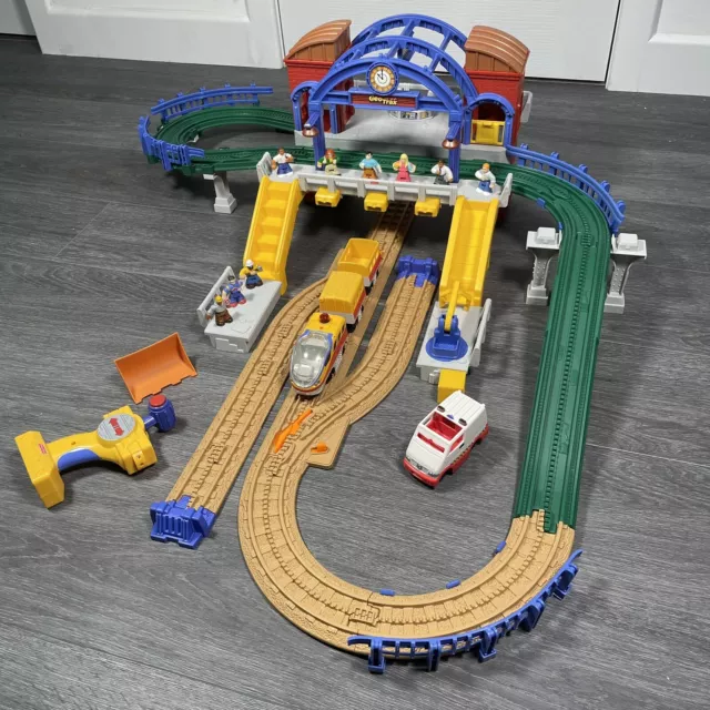FISHER PRICE GEOTRAX Grand Central Train Station Play Set Toy 99 Complete READ 54.99 PicClick UK