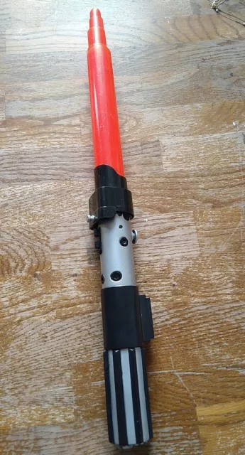 Star Wars 2002 Light Saber Lights Up Cosplay Batteries Included
