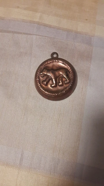 alte kleine Kupfer Backform  mit Motiv  bär selten