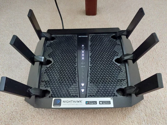 Netgear Nighthawk X6 R8000  Smart Tri-Band WiFi Router AC3200 