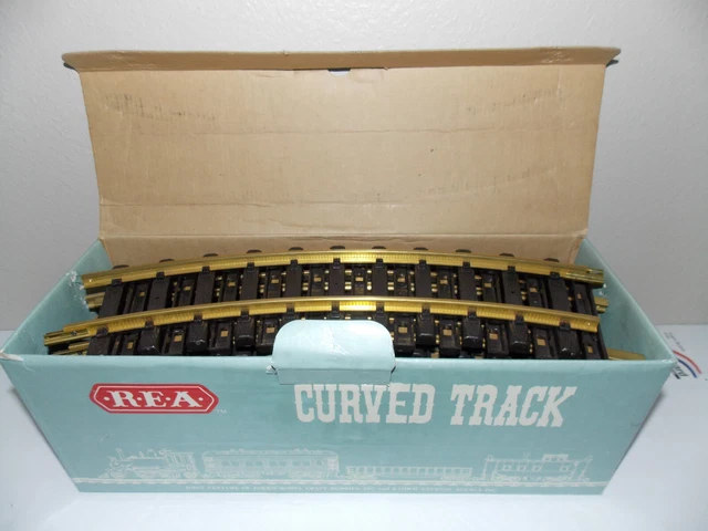 Aristo Craft REA-11100 12 Curved G Scale Circle of Solid Brass Track new in box Aristo Craft REA-11100 12 Curved G Scale Circle of Solid Brass Track new in box