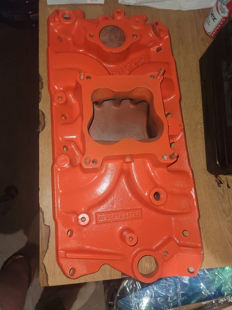 Vintage Edelbrock 3225 Streetmaster Intake Manifold SBC Pre-87 Small Block Chevy Vintage Edelbrock 3225 Streetmaster Intake Manifold SBC Pre-87 Small Block Chevy