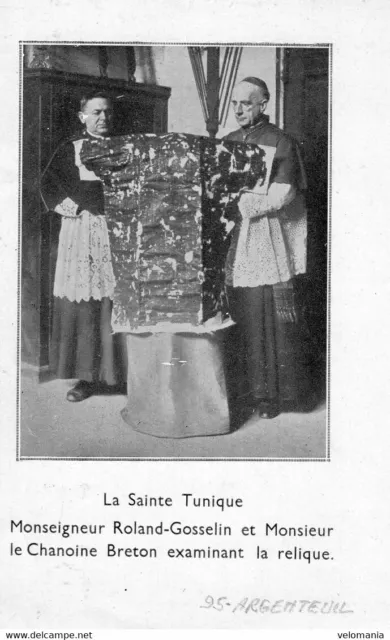 6974 cpa 95 Argenteuil - La Sainte Tunique ....
