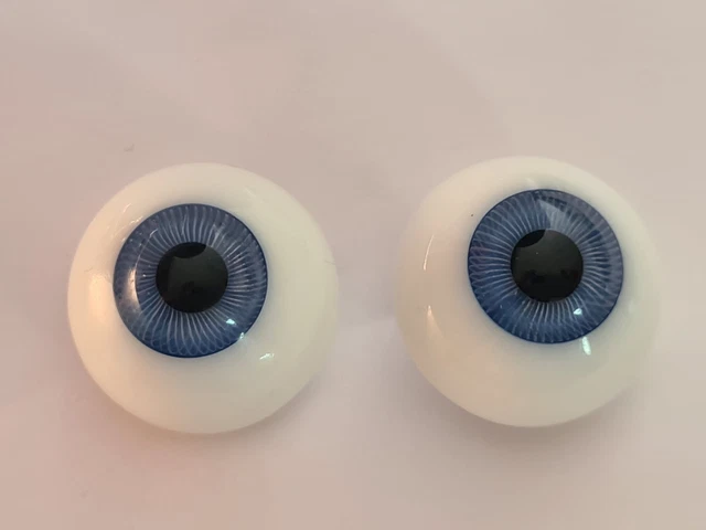 Yeux sur tige fer poupée ancienne Bleu 8 mm Blue eyes for antique doll Yeux sur tige fer poupée ancienne Bleu 8 mm Blue eyes for antique doll