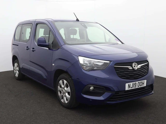 2019 Vauxhall Combo Life Vauxhall Combo Life 1.2 Turbo 110 Energy 5dr 7 Seat MPV