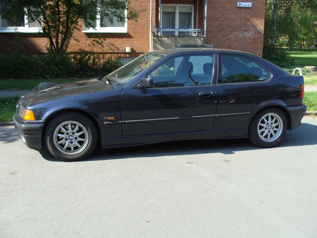 BMW  E 36 , 318 TIA  COMPACT , M 42 Motor , 140 PS