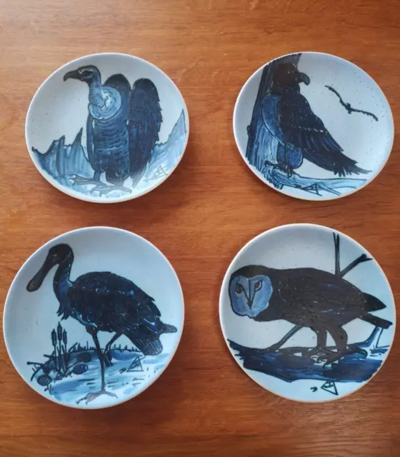 lot de 4 assiettes ceramique décor rapace oiseau signé no vallauris capron blin