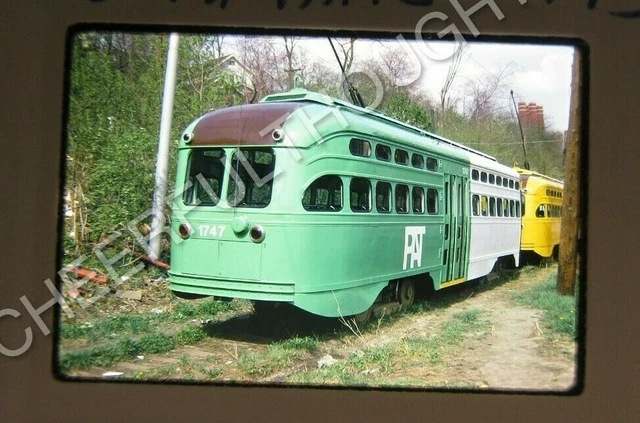 Original '73 Kodachrome Slide PAT Pittsburgh PCC 1747 Trolley action     23M2