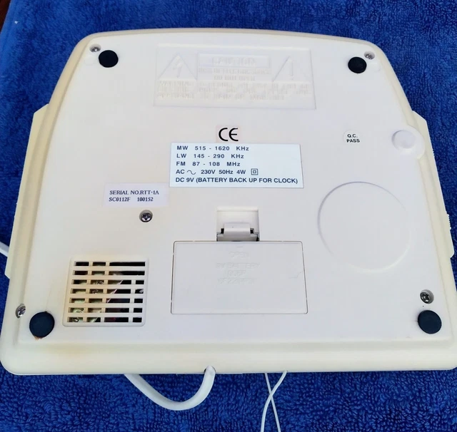 VINTAGE AUDIOLINE RTT1 Time Trak Clock/Radio With Dual Alarm LED