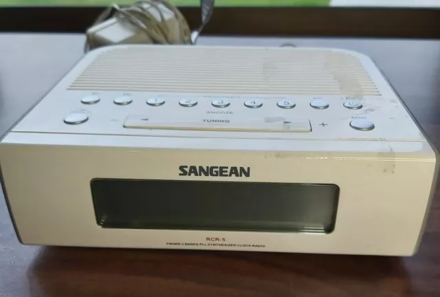 Sangean RCR-5 Clock Radio Alarm AM/FM Digital Tuning Bedside Wall Plug White