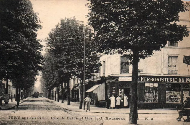 CPA 94 - IVRY SUR SEINE (Val de Marne) - Rue de Seine et rue JJ Rousseau
