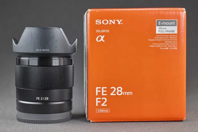 Sony Alpha 28 mm F 2.0 FE Objektiv Guter Zustand mit OVP Vollformat E Mount