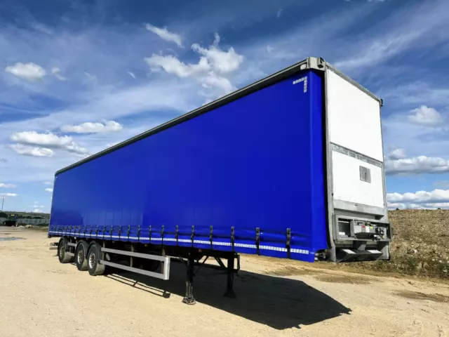 2014 Cartwright 15.6 Meter Curtain Sider Trailer