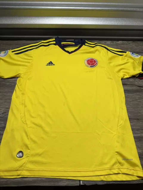 Adidas Colombia National Team Home Soccer Jersey. Men’s Sz: Large