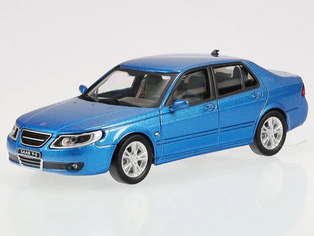 FIAT Dino 2000 Coupe Modellauto 1/43 – Hellblau, Mit Individuellem Wunschkennzeichen